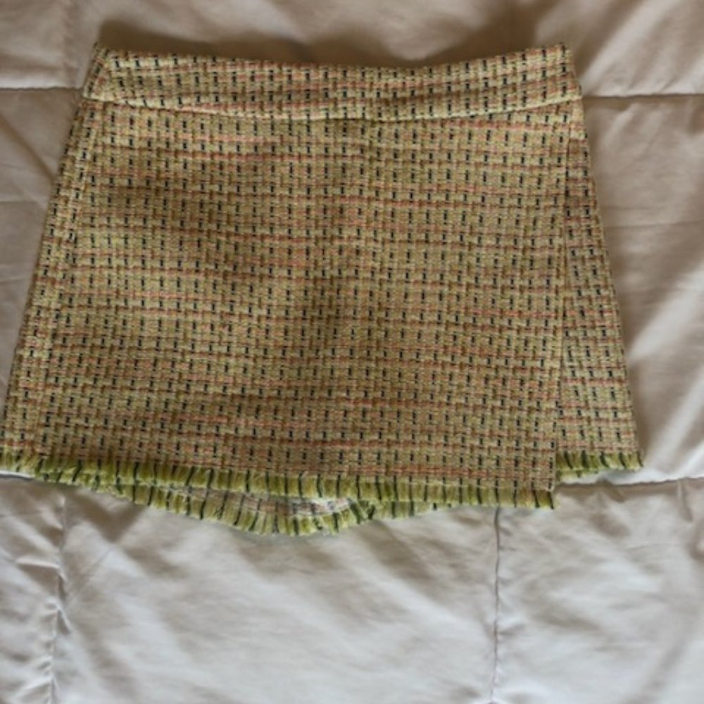 NEW - Zara Tweed Skort - Size M